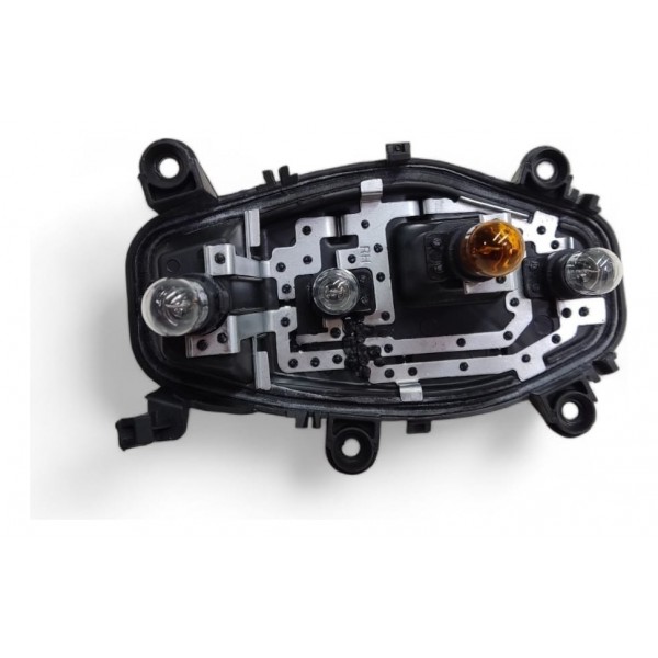 Circuito Soquete Lâmpada Lanterna Fiat Strada 2021 2022 2023