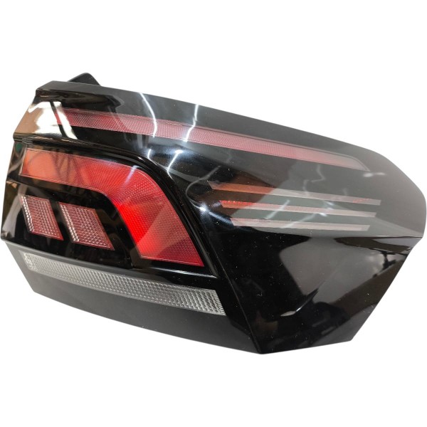 Lanterna Traseira Volkswagen Nivus 2021 2022 2023 A 2025