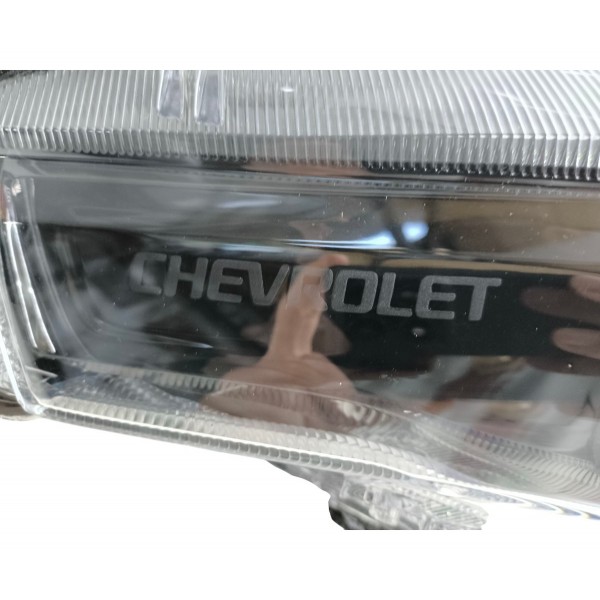 Farol Direito Chevrolet S10 2024 2025 Sem Led Original Direito/passageiro