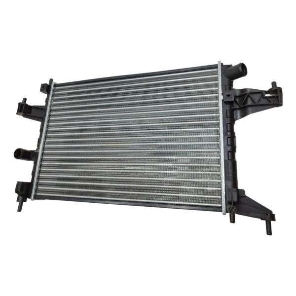 Radiador Chevrolet Montana 2003 2004 2005 2006 A 2008