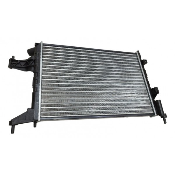 Radiador Chevrolet Montana 2003 2004 2005 2006 A 2008
