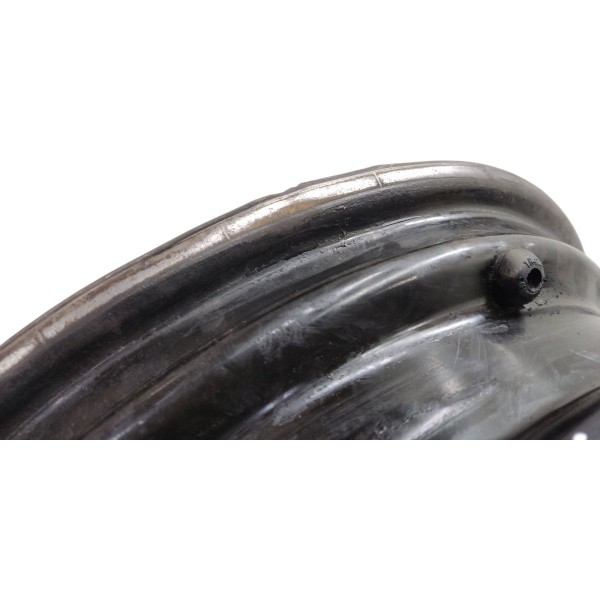 Roda Ferro Aro 15 Gm 15x6jh2 Com Leve Amassado 4 Furos Preto