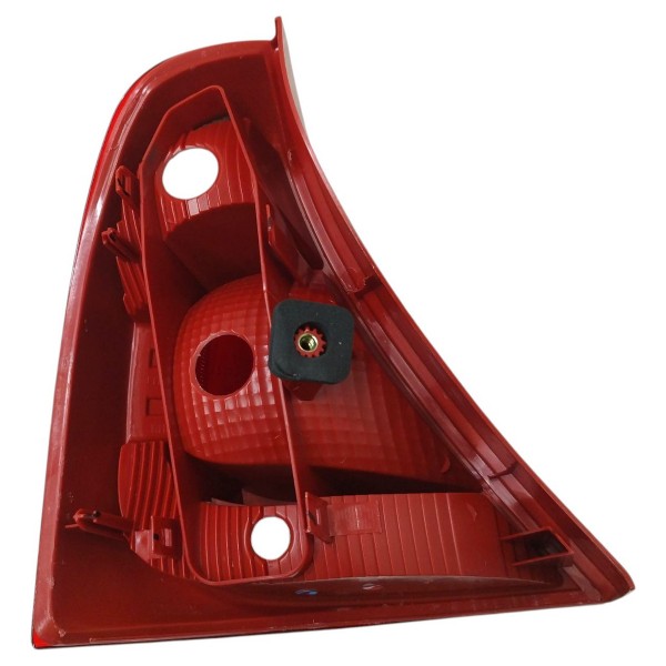 Lanterna Direita Renault Clio 2012 2013 2014 Fitam Direito/passageiro Vermelho