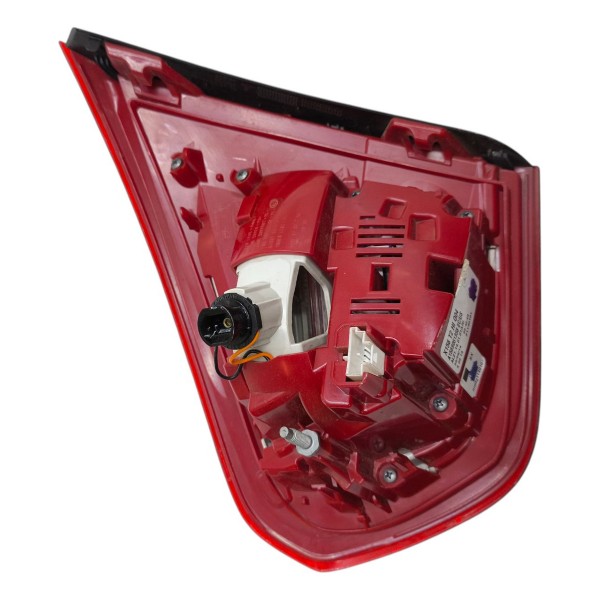 Lanterna Esquerda Tampa Mercedes Gla200 2014 2015 A 2018 Esquerdo/motorista Vermelho