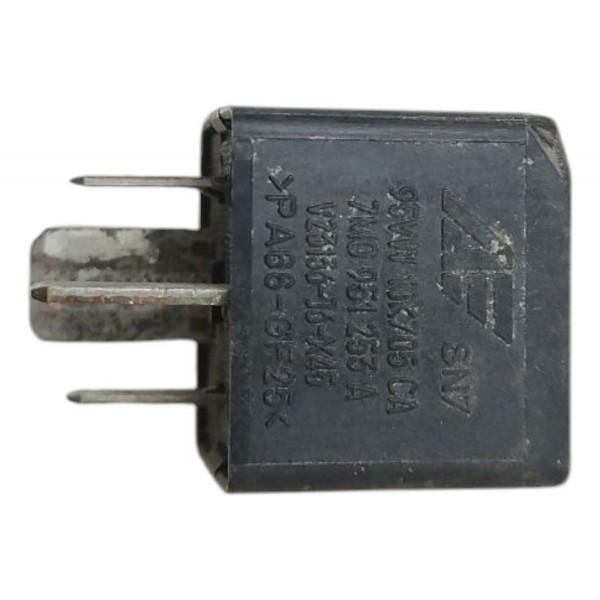 Relé Auxiliar Caixa Fusível Vw Golf Audi A3 2001 2002 A 2006