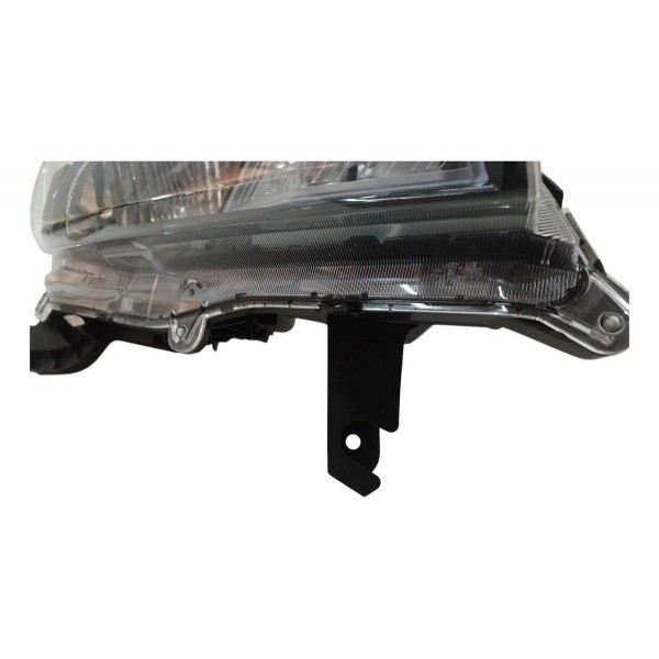 Farol Direito Nissan Frontier 2017 2018 2019 A 2021 Manual Direito/passageiro