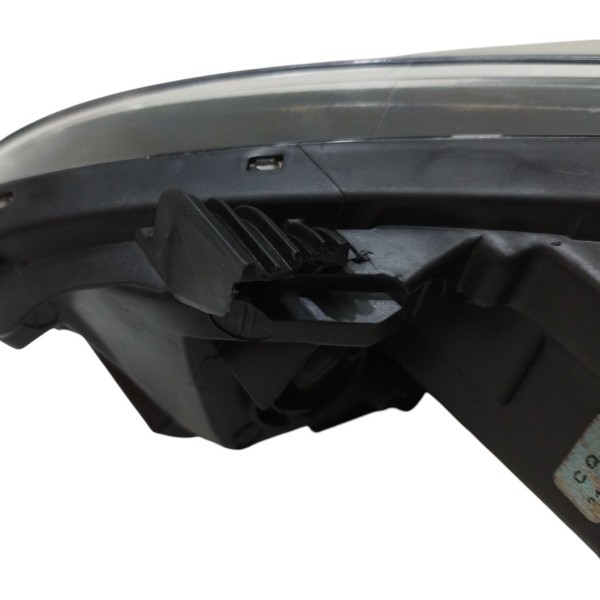 Farol Direito Hyundai Hb20 2012 2013 A 2019 Máscara Negra Direito/passageiro