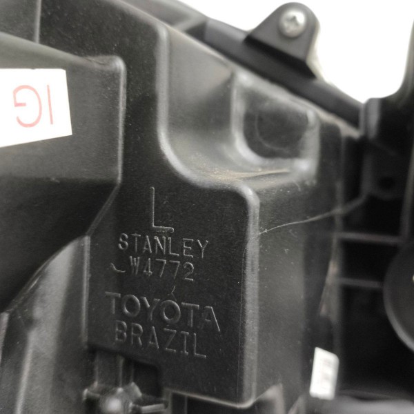 Farol Esquerdo Corolla Híbrido Friso Azul 2020 2021 2022 Led Esquerdo/motorista