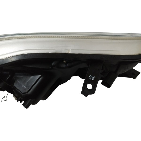 Farol Esquerdo Toyota Hilux 2016 2017 2018 2019 2020 Cromado Esquerdo/motorista