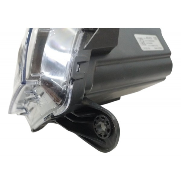 Farol Direito Gm Onix 2017 2018 2019 Máscara Negra Com Led Direito/passageiro