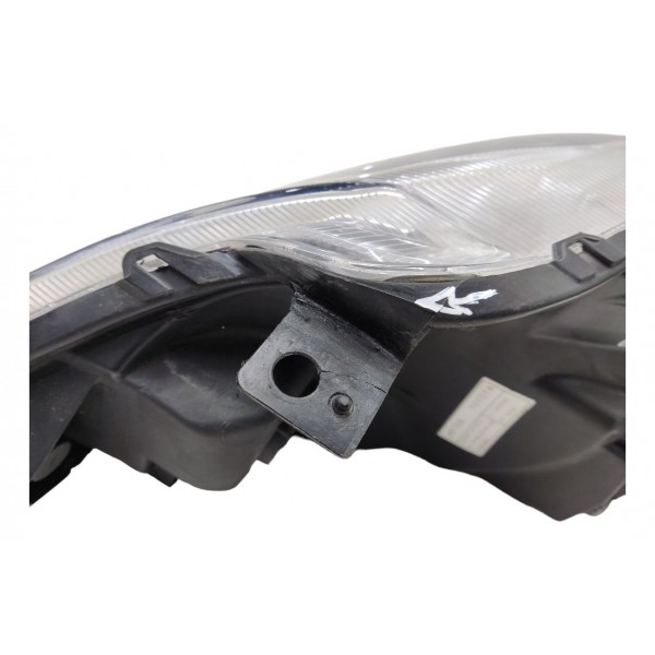 Farol Direito Toyota Etios 2014 2015 2016 2017 Carcaça Preta Direito/passageiro