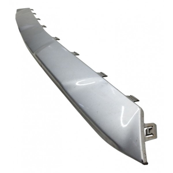 Spoiler Moldura Parachoque Chevrolet Tracker 2020 2021 2022 Cinza