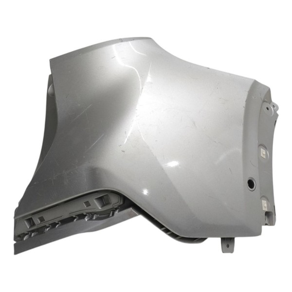 Ponteira Traseira Direita Chevrolet Tracker 2020 2021 2022 Cinza