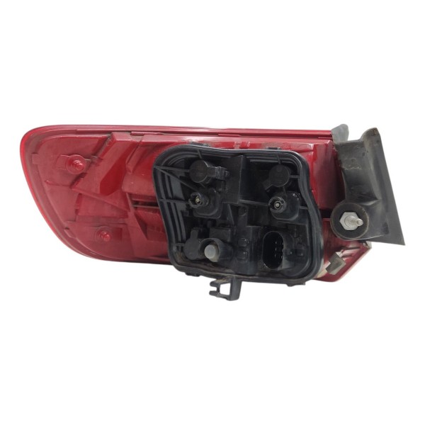 Lanterna Direita Audi A3 Sportback  2009 2010 2011 A 2013 Direito/passageiro Vermelho
