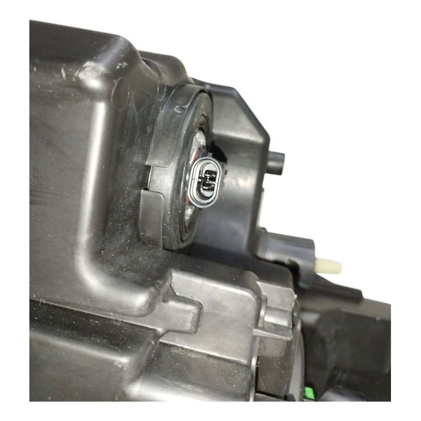 Farol Direito Nissan Kicks 2017 2018 2019 2020 Sem Led Orig Direito/passageiro