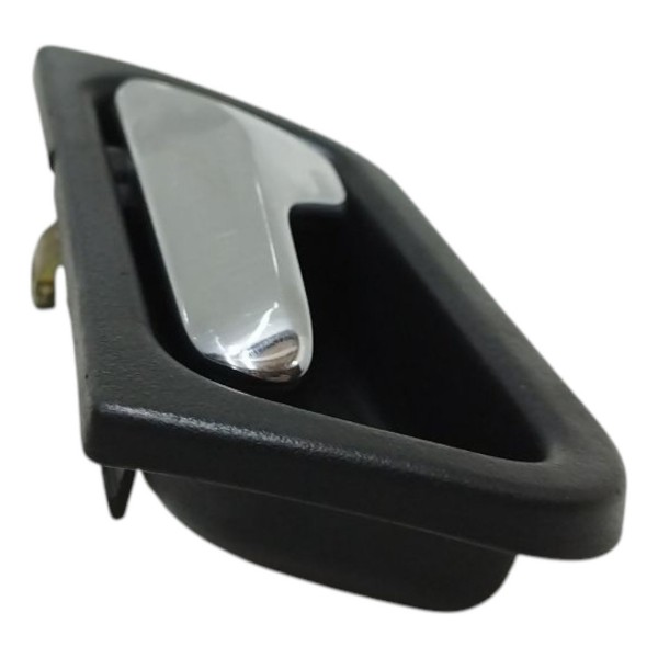 Maçaneta Interna Dianteira Esquerda Mercedes C180 2001 2005 Cromado Dianteira