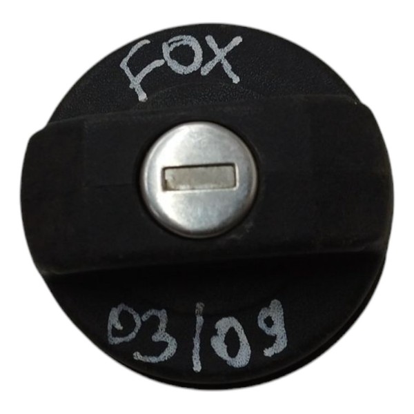 Tampa Portinhola Combustível Vw Fox 2003 2004 2005 A 2009 Preto