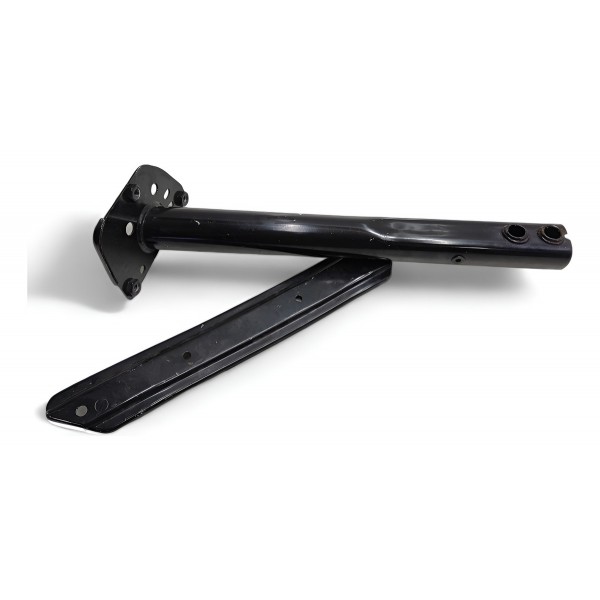 Suporte Painel Frontal Longarina Esquerda Fiat Toro 2023