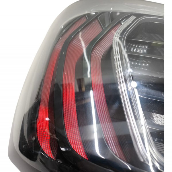 Lanterna Direita Renault Oroch 2022 2023 2024 2025 Fumê Direito/passageiro Fumê Lado Direito