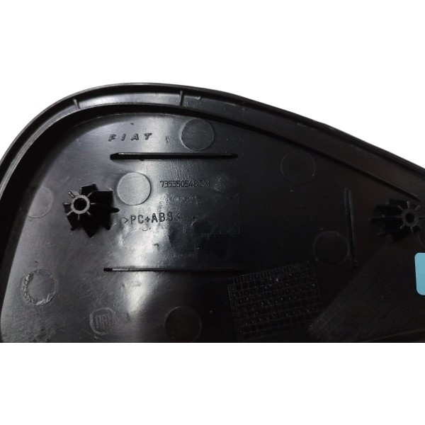 Acabamento Externotraseira Esquerda Fiat Palio 2009 A 2014 Preto