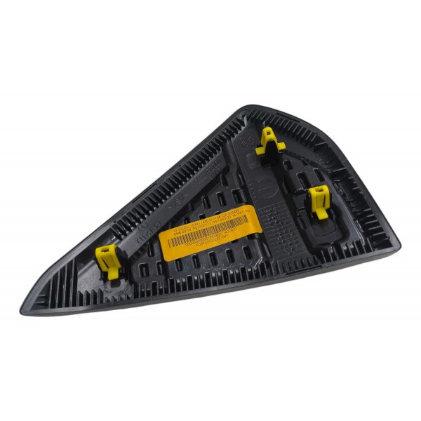 Moldura Paralama Dianteiro Direito Fiat Strada 2020 A 2025