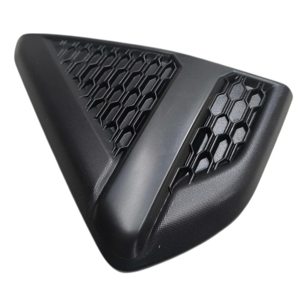 Moldura Paralama Dianteiro Direito Fiat Strada 2020 A 2025