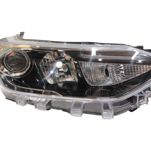 Farol Direito Toyota Yaris 2018 2019 A 2024 Manual Projetor Direito/passageiro