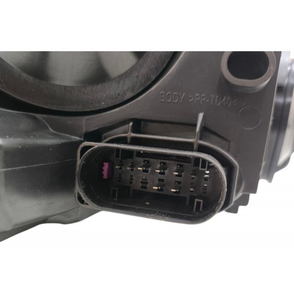 Farol Esquerdo Ford Focus 2016 2017 2018 2019 Cromado Esquerdo/motorista