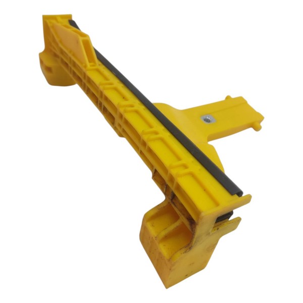 Guia Vidro Traseiro Direito Kia Sportage 2018 2019 A 2021 Cromado