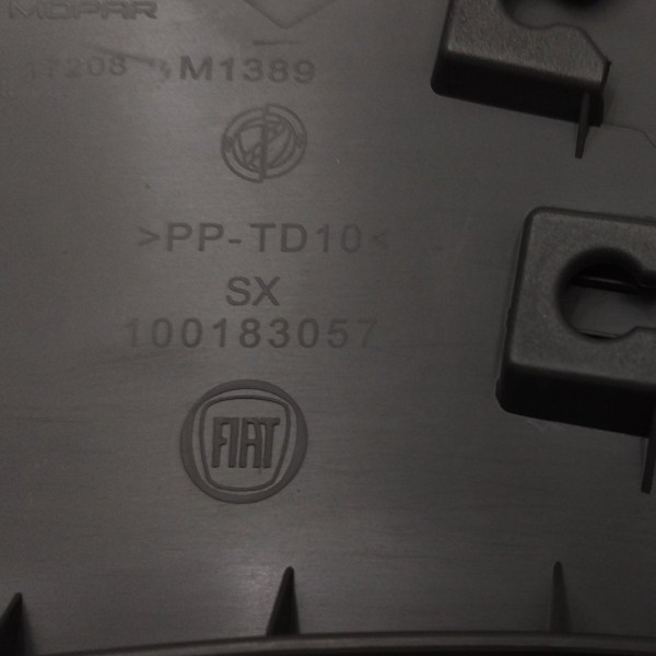 Moldura Porta Traseira Esquerda Fiat Uno 2012 2013 2014 Preto