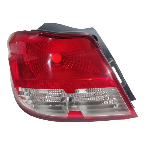 Lanterna Traseira Esquerda Chevrolet Onix 2013 2014 A 2019  Vermelho