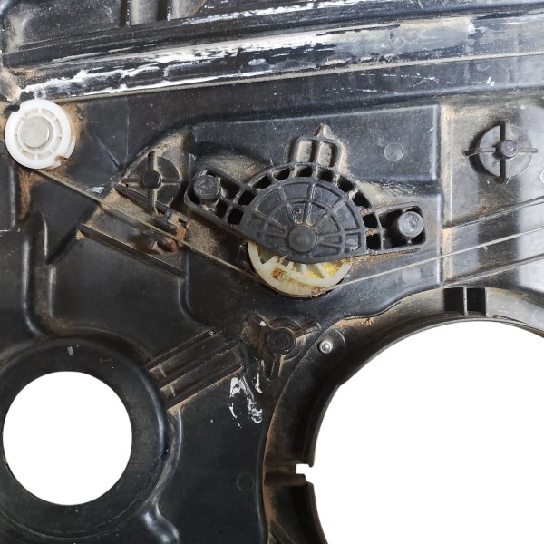 Máquina Vidro Traseira Direita Hyundai I30 2013 2014 A 2016