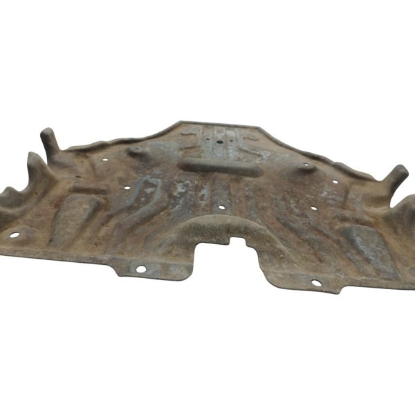 Protetor Carte Peito Aço Mercedes C180 C200 2009 2010 A 2014