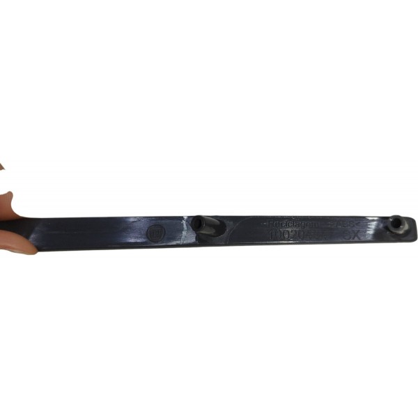 Friso Moldura Farol Milha Esquerdo Fiat Strada 2014 A 2020 Cinza