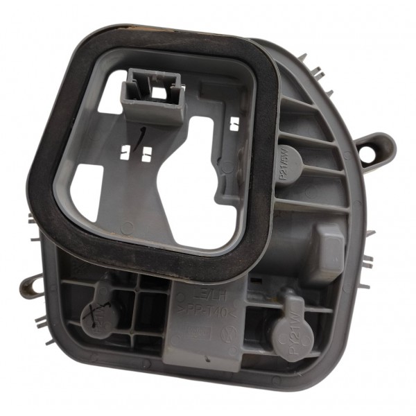 Circuito Soquete Lanterna Esquerda Vw Gol G7 G8 2016 A 2022 Esquerdo/motorista Cinza