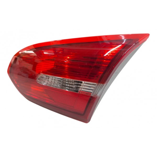 Lanterna Direita Tampa Traseira Focus Sedan 2016 2017 2018 Direito/passageiro Vermelho