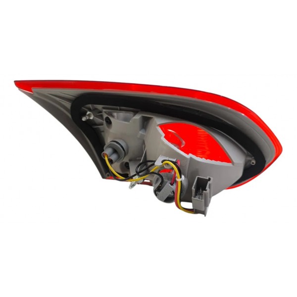 Lanterna Direita Tampa Traseira Focus Sedan 2016 2017 2018 Direito/passageiro Vermelho