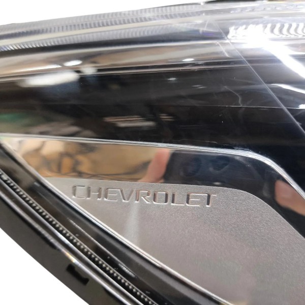 Par Farol Onix Com Projetor 2020 A 2025 Friso Cromado Ambos Lados