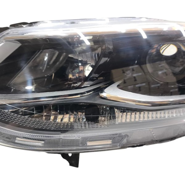 Farol Esquerdo Onix 2020 A 2025 Com Projetor Friso Cromado Esquerdo/motorista