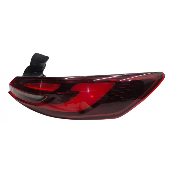 Lanterna Direita Fastback 2023 A 2025 Led Com Detalhe Direito/passageiro Vermelho