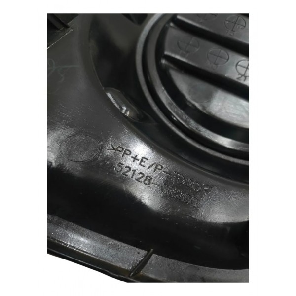 Grade Farol Milha Esquerda Toyota Hilux 2016 2017 2019 Preto Esquerdo