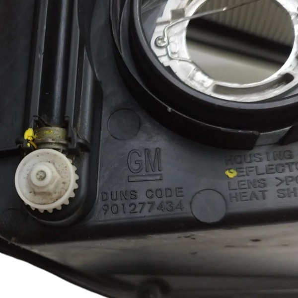 Farol Esquerdo Gm Onix Prisma 2013 2014 2015 2016 Esquerdo/motorista