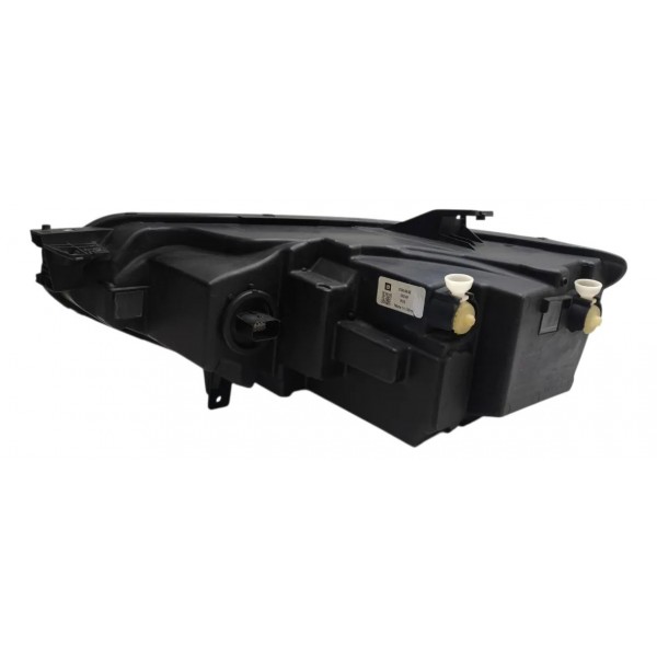 Farol Direito Chevrolet Tracker 2025 2026 Full Led Direito/passageiro