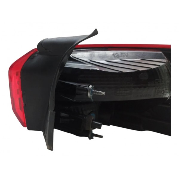 Lanterna Traseira Esquerda Gm Onix Sedan 2020 2021 A 2023 Esquerdo/motorista Vermelho