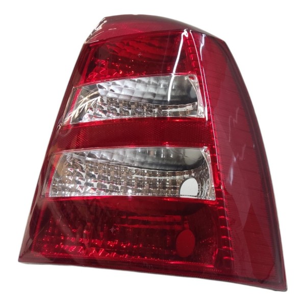 Lanterna Traseira Direita Astra Hatch 2003 2004 2005 A 2010  Direito Vermelho