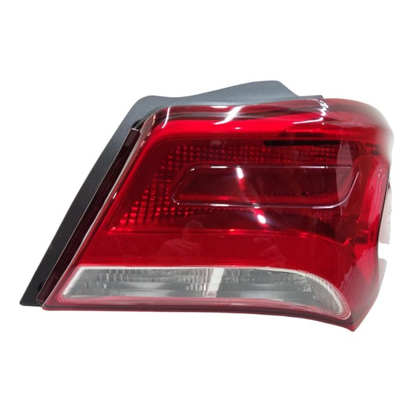 Lanterna Traseira Direita Onix 2017 2018 2019 2020 2021 2022 Direito Vermelho