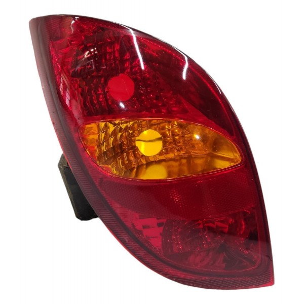Lanterna Traseira Esquerda Celta 2000 2001 A 2006 Bicolor Esquerdo Vermelho