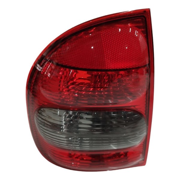 Lanterna Traseira Corsa Classic 2002 2003 2004 A 2008 Fume Esquerdo Vermelho