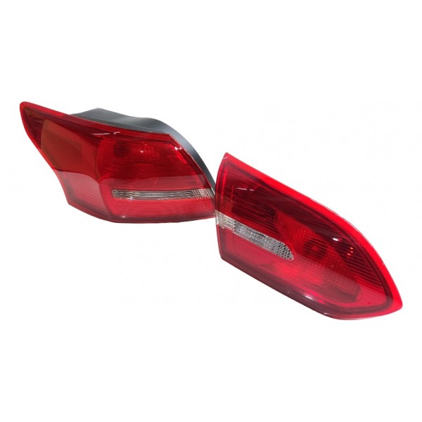 Jogo Lanterna Traseira Ford Focus Sedan 2016 2017 2018 2019 Ambos Lados Vermelho