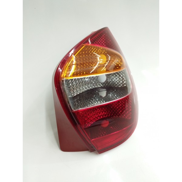 Lanterna Direita Fiat Palio 2001 2002 2003 2004 2005 2006 Direito Tricolor